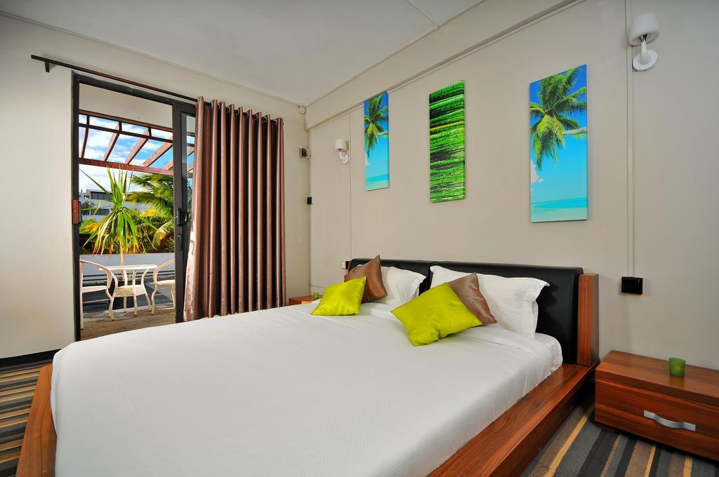 West Palm Inn Flic en Flac ห้อง รูปภาพ