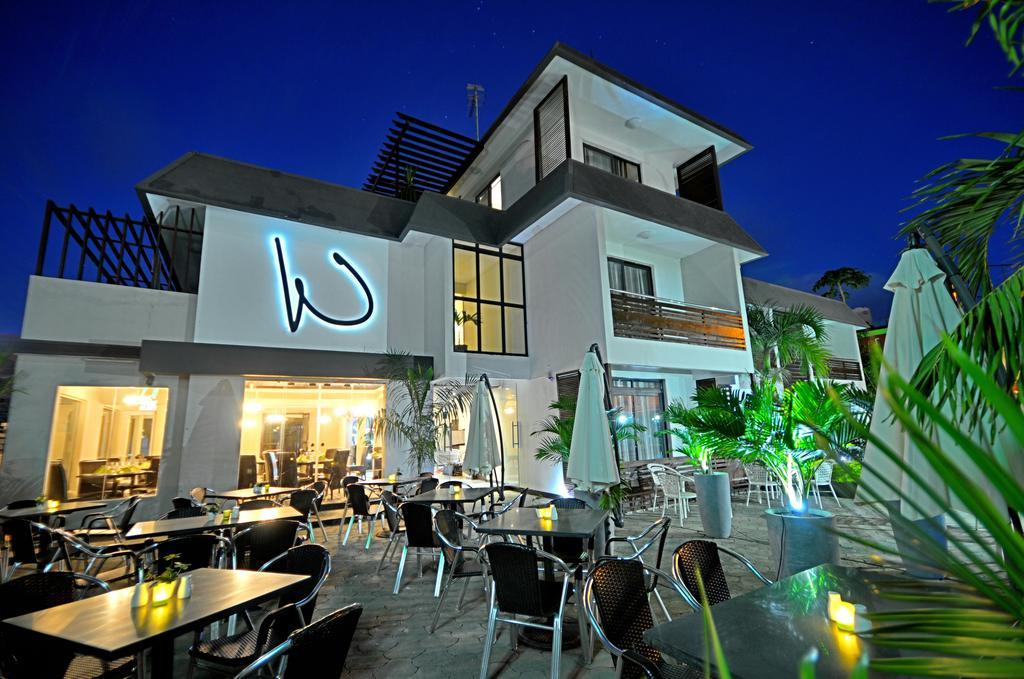 West Palm Inn Flic en Flac ภายนอก รูปภาพ