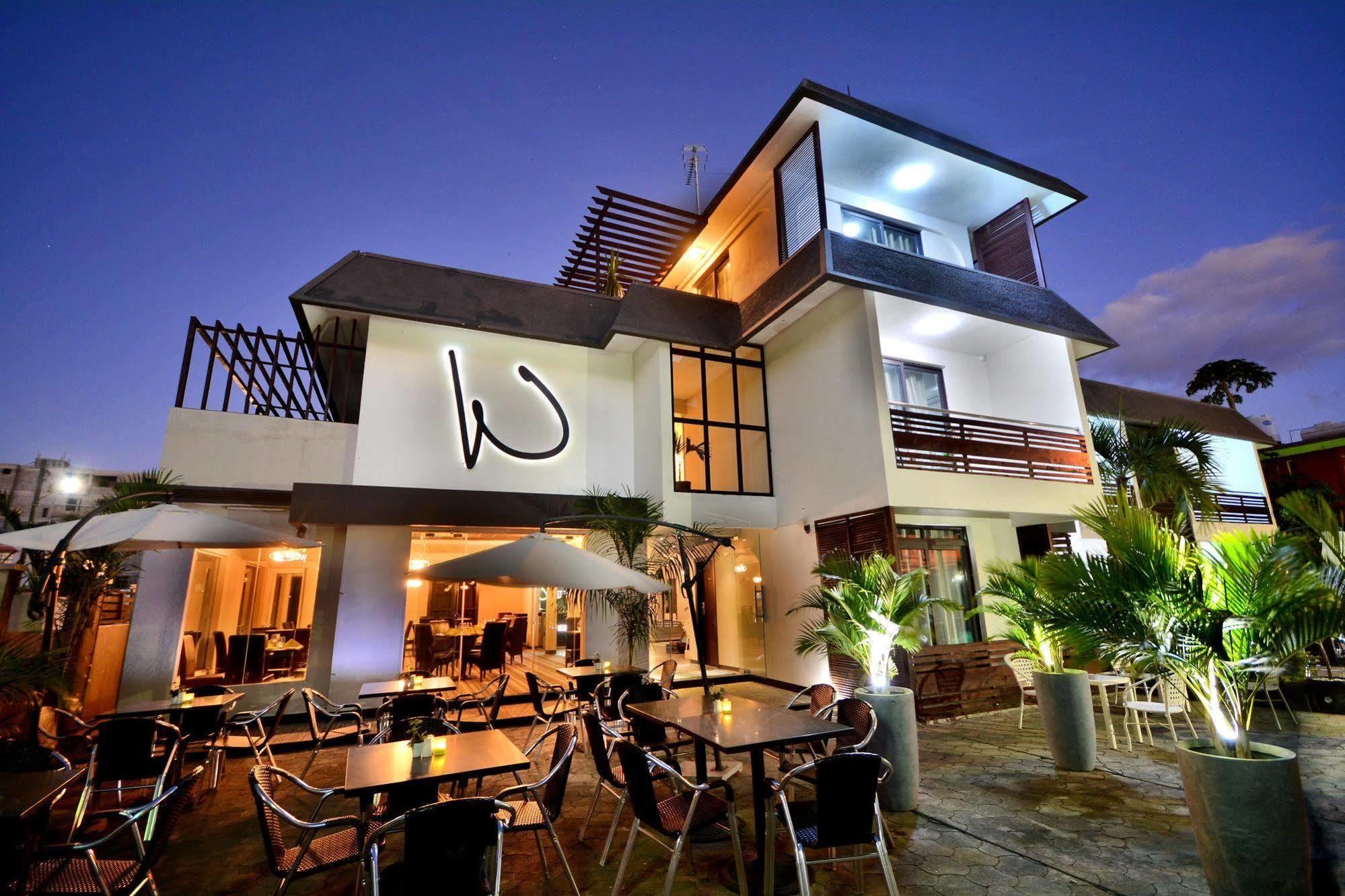 West Palm Inn Flic en Flac ภายนอก รูปภาพ